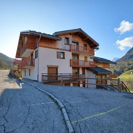 Apartment Cosy Avec Piscine, Au Pied Des Pistes, Parfait Pour 4 Personnes - Fr-1-505-112 Flumet