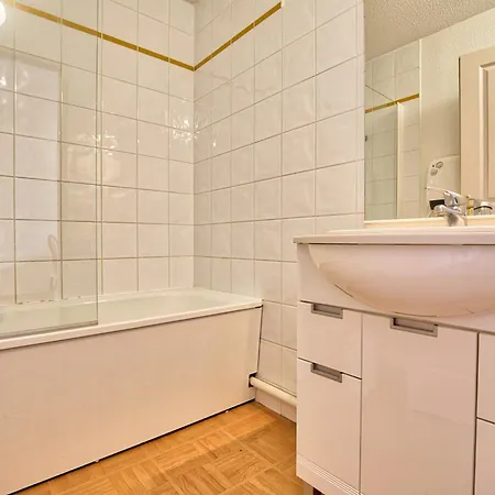 Cosy Avec Piscine, Au Pied Des Pistes, Parfait Pour 4 Personnes - Fr-1-505-112 * Flumet